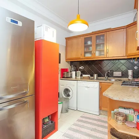 Terrace At Typical Bica And Chiado * Lisboa