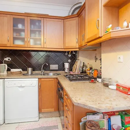 Terrace At Typical Bica And Chiado Διαμέρισμα Lisboa